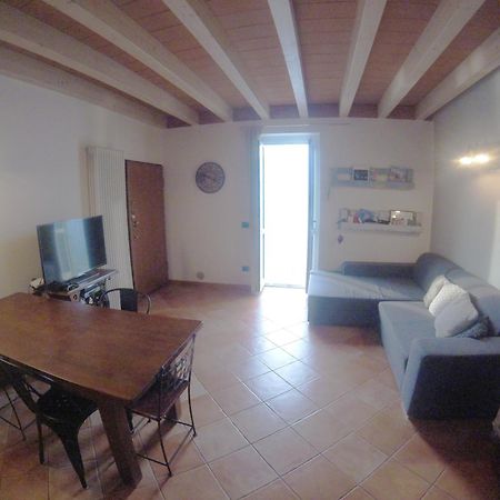 White Garden - Apartment With Access To The Lake Lierna Exterior foto