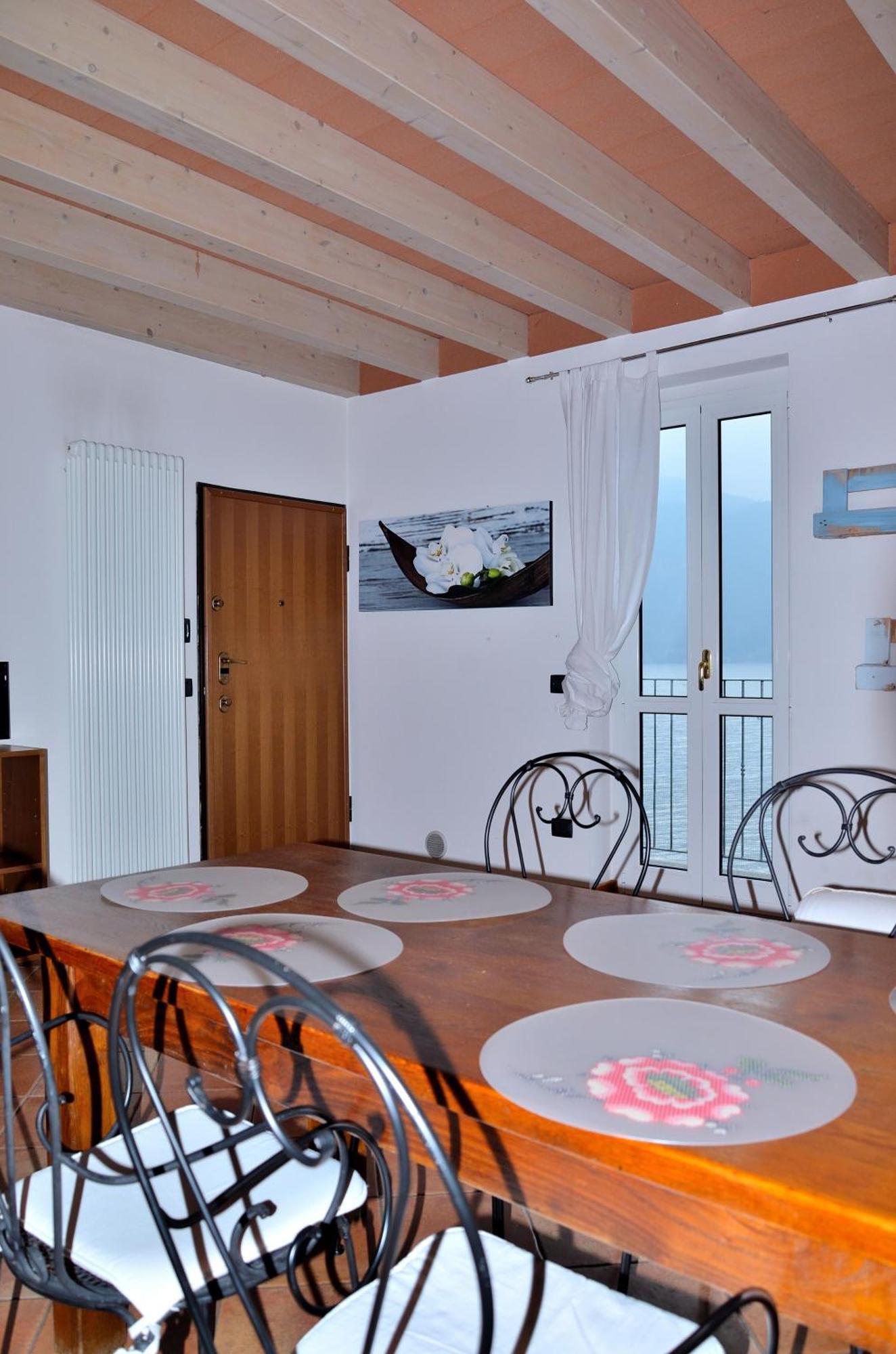 White Garden - Apartment With Access To The Lake Lierna Exterior foto
